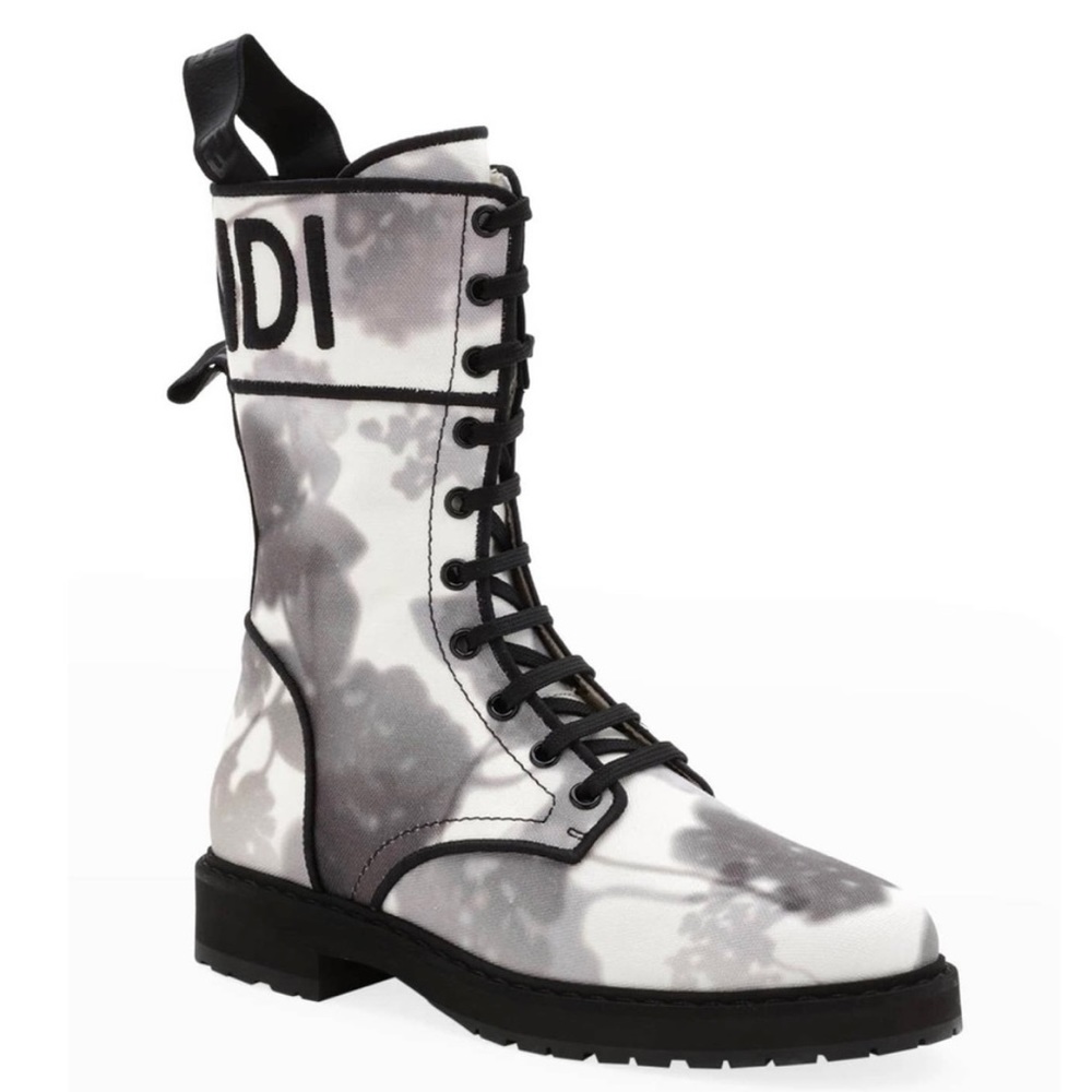 AUTHENTIC FENDI BOOTS